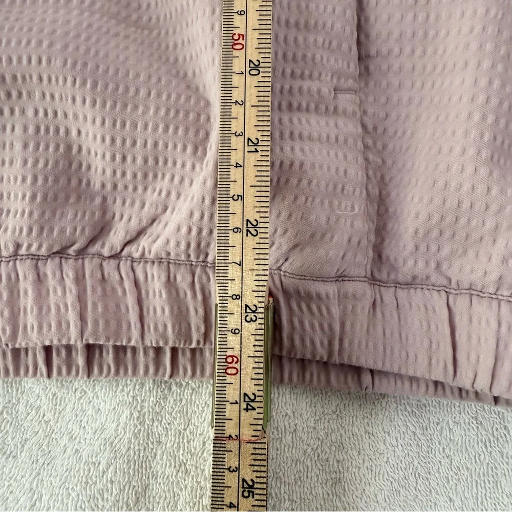 Lululemon‎ Pack Light Pullover Porcelain Pink Size 6